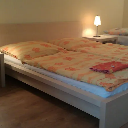 Jeleň Vendégház *